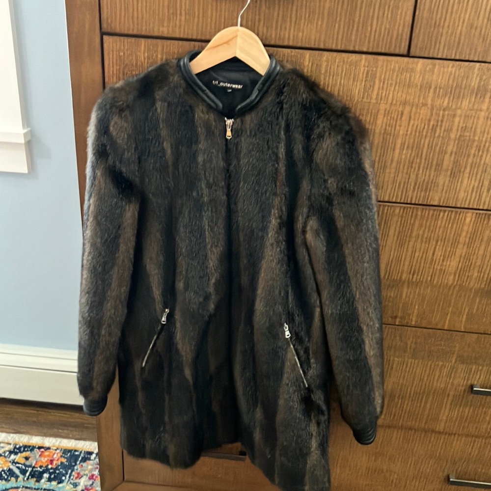 trf_Outrrwear Faux Mink Stroller Coat with faux leather cuffs & collar. Small